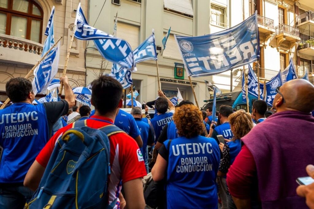 La UTEDYC firmó paritarias con la AFA aumento bimestral y reapertura